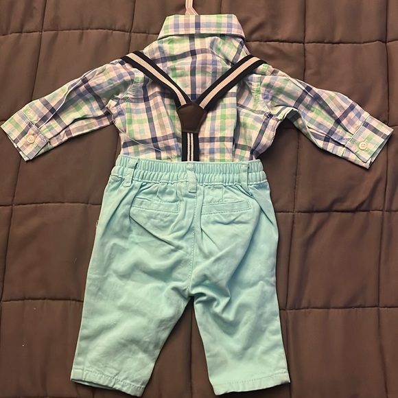 Infant outfit. - Picture 5 of 5